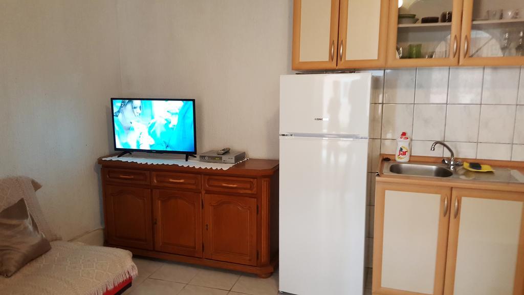 Apartments Sanda Tribunj Tribalj Екстериор снимка