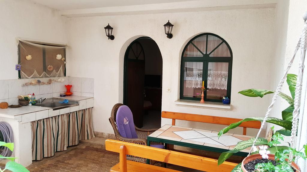 Apartments Sanda Tribunj Tribalj Екстериор снимка